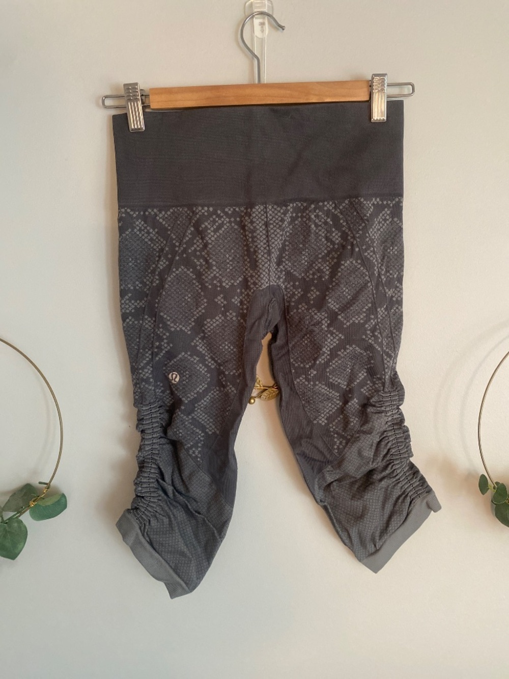 Lululemon In The Flow Crop II Heathered Dark Slate size 6 leggings yoga - Picture 6 of 7